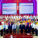 Chụp-hình-lưu-niệm