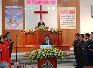 Phú Yên: Cung Hiến Nhà Thờ Tin Lành Hòa Hiệp Trung