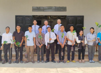 UB YT-XH TLH: Chương Trình Hỗ Trợ Cây Giống Cho Tín Hữu