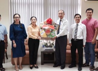 UB MTTQVN Tp HCM Đến Thăm Và Chúc Mừng Phòng Truyền Thông HTTLVN Nhân Ngày Báo Chí VN (21/06)