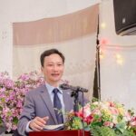 002.Mục sư Nguyễn Khánh Toàn, đặc trách Điểm nhóm hướng dẫn chương trình thờ phượng Chúa