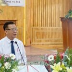 Mục sư Nguyễn Bình Tín UVTLH hướng dẫn mục vụ
