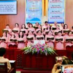 03 Ban Hát Tuy Lý Vương