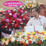 chính quyền chúc mừng