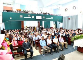 HT Thủ Thiêm: 20 Năm “Ơn Chúa Lạ Lùng”