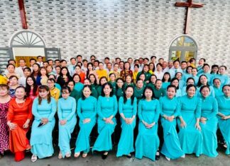 Họp Bạn Trung Tráng Niên Tại Hội Nhánh Vĩnh Lộc