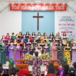 Ban hát Nữ giới HT Tiên Thủy tôn vinh Chúa