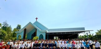 Sóc Trăng: Bồi Linh Thông Công Tín Hữu Khmer Nhân Dịp Tết Chôl Chnăm Thmây