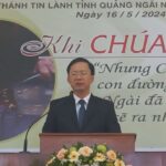 004.Mục sư Nguyễn Thế Vinh, Trưởng ban Đại diện cầu nguyện khai lễ