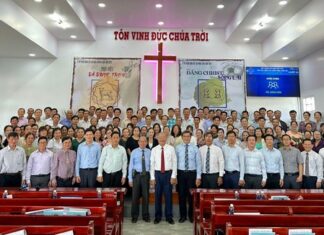 Long An: Bồi Dưỡng Mục Vụ Chấp Sự