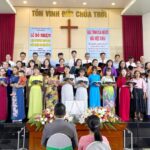 Hình 4. Ban hát Hội Thánh Tam Hiệp – nơi Mục sư Huỳnh Phan Long gắn bó hơn 9 năm trong chức vụ Tôn vinh Chúa
