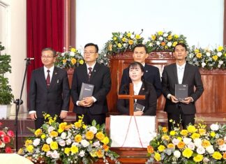 Bình Thuận: Lễ Bổ Nhiệm Bốn Tôi Tớ Chúa Tại Nhà Thờ Tin Lành Võ Đắt