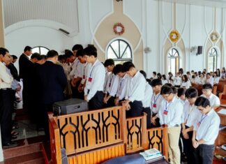 Bình Thuận: Bế Giảng Thánh Kinh Căn Bản Năm 2 Khóa V