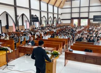 Lâm Đồng: Khai Giảng Thánh Kinh Căn Bản Tại Trung Tâm Đà Ròn Lớp Lu-ca Khoá VIII-Năm 2