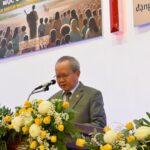 ms Chau tu ton cn khai le