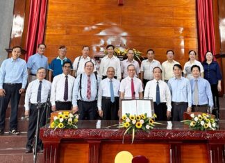 Hội Đồng Giáo Phẩm Thăm Viếng Các Hội Thánh Tại Hậu Giang