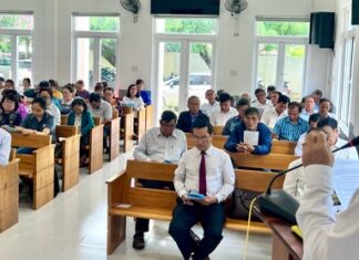 Bình Định: Huấn Luyện Cho Chấp Sự Và Giáo Viên Trường Chúa Nhật