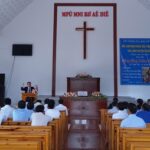 2.Quan Cảnh Trong Nhà Thờ Buôn Bik