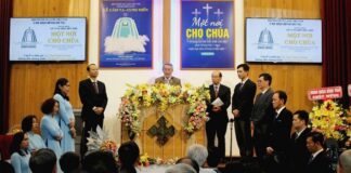 Tp. HCM: Cung Hiến Nhà Thờ Tin Lành Bình Hưng