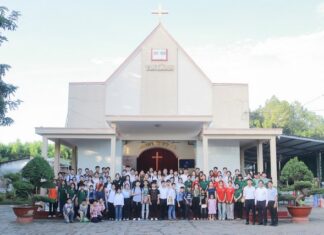 Đồng Nai: Sôi động Chương Trình Đố Kinh Thánh Thanh Thiếu Niên