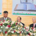 MS Phó HT thay cho HĐ quản trị sản nghiệp tiếp nhận tờ cung hiến