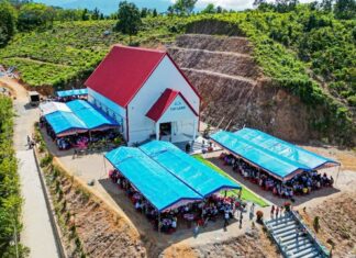 Lâm Đồng: Hội Thánh Kon Đố Đạ Tế Dâng Nhà Thờ Mới Cho Chúa