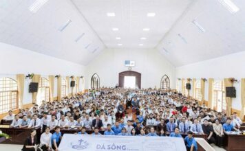 Đắk Lắk: Huấn Luyện và Chuyển Giao Trại Bồi Linh – Học Kinh Thánh Thanh Niên “Đá Sống”