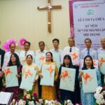 17. Đại diện các HT chúc mừng