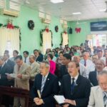 3. quang cảnh bên trong