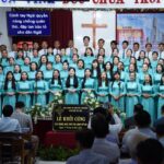 BAN HÁT LỄ 1 TÔN VINH CHÚA