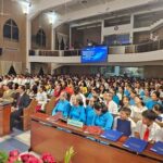 Quang cảnh bên trong Nhà thờ