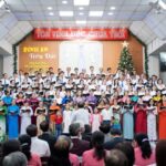 TC.54 Phước cho nhân Loại do các HT Sơn Hòa, Tân Thạch và Cồn Cát ngợi khen Chúa