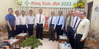 Thành uỷ Thành phố Hồ Chí Minh Thăm và Chúc Tết Tổng Liên Hội