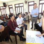 4. Truyền đạo Võ Hương Nam, hướng dẫn các nhóm nhỏ những phương pháp học Kinh Thánh hiệu quả với lứa tuổi Thiếu niên hiện nay