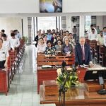 Quang cảnh Chương trình bên trong Nhà thờ