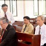 11.Chia tổ cầu nguyện