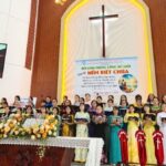 5. Quý nữ giới Tổ 3 và 4 tôn vinh Chúa