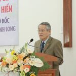 5.MS Hội trưởng kiêm viện trưởng VTKTH giảng lời Chúa