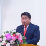 MS Dương Hữu Thắng – TBĐDTL Kiên Giang cầu nguyện cho phụ nữ khu vực 12