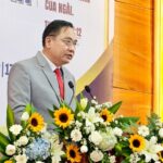 Mục sư Nguyễn Long Huấn, Quản nhiệm Hội Thánh thay cho Hội Thánh trình bày lý do có buổi Lễ tạ ơn Chúa và chào mừng tôi con Chúa tham dự