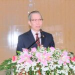 Mục sư Phạm Trọng Huy dạy Kinh Thánh