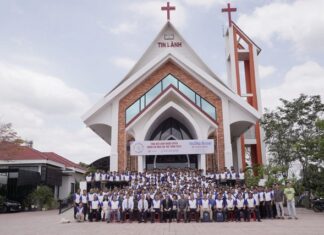 Bình Thuận: Bế Mạc Trại Bồi Linh – Họp Mặt Đội Làm Việc Mục Vụ Thể Thao