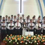 03.Ban hát 40 SVTH T6