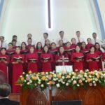 04.Ban hát lễ HT Phương Hòa