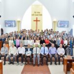 6. Chụp hình lưu niệm