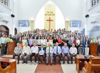 Đà Nẵng: Bồi Dưỡng Kinh Thánh Cho Chấp Sự