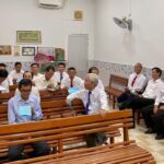 Các tổ thảo luận câu hỏi theo nhóm