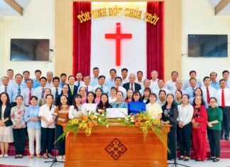 Kiên Giang: Hiệp Nguyện Giáo Phẩm, Chấp Sự Và Nhân Sự