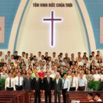 13.Hình lưu niệm