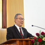 03.Ms Võ Đình Đán thực hiện nghi thức khai mạc và bế mạc